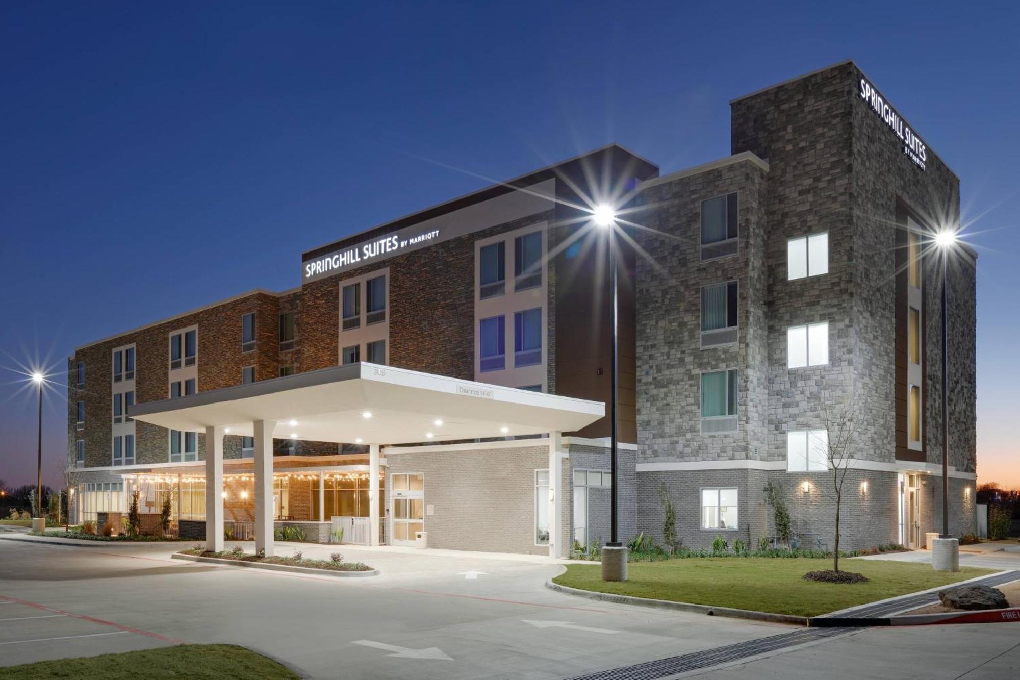 Springhill Suites By Marriott Dallas Mansfield Esterno foto