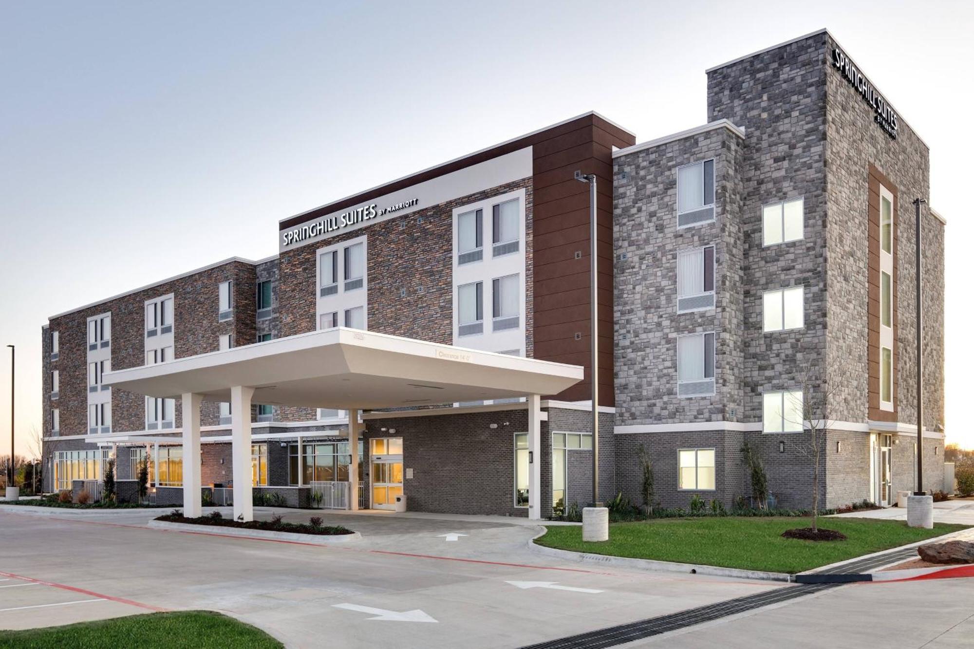 Springhill Suites By Marriott Dallas Mansfield Esterno foto